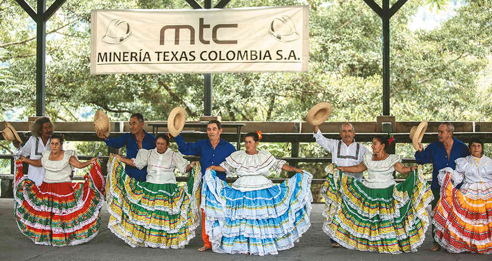 80 personas de los municipios de Muzo y Quípama invierten su tiempo libre en la danza.