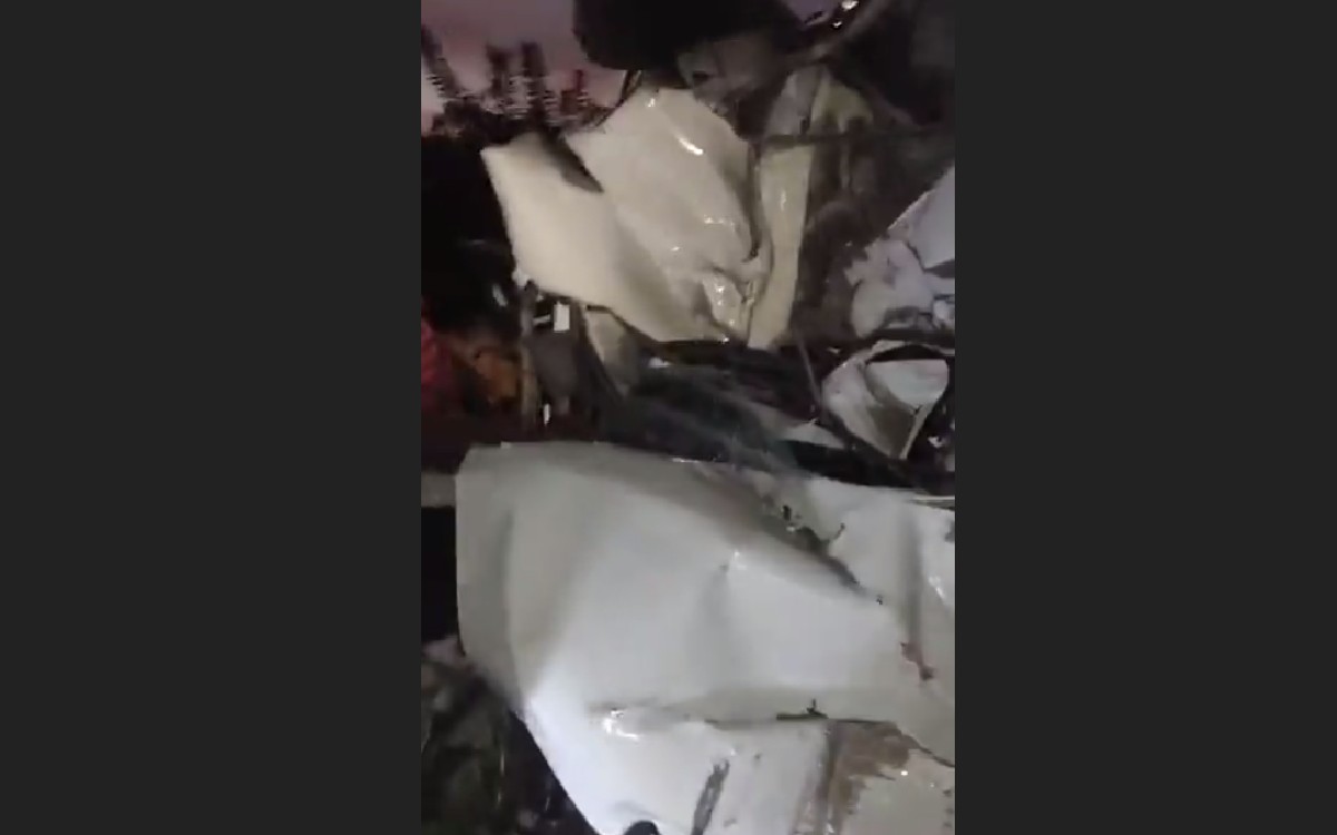 Imagen del estado en que quedó uno de los vehículos tras el choque.