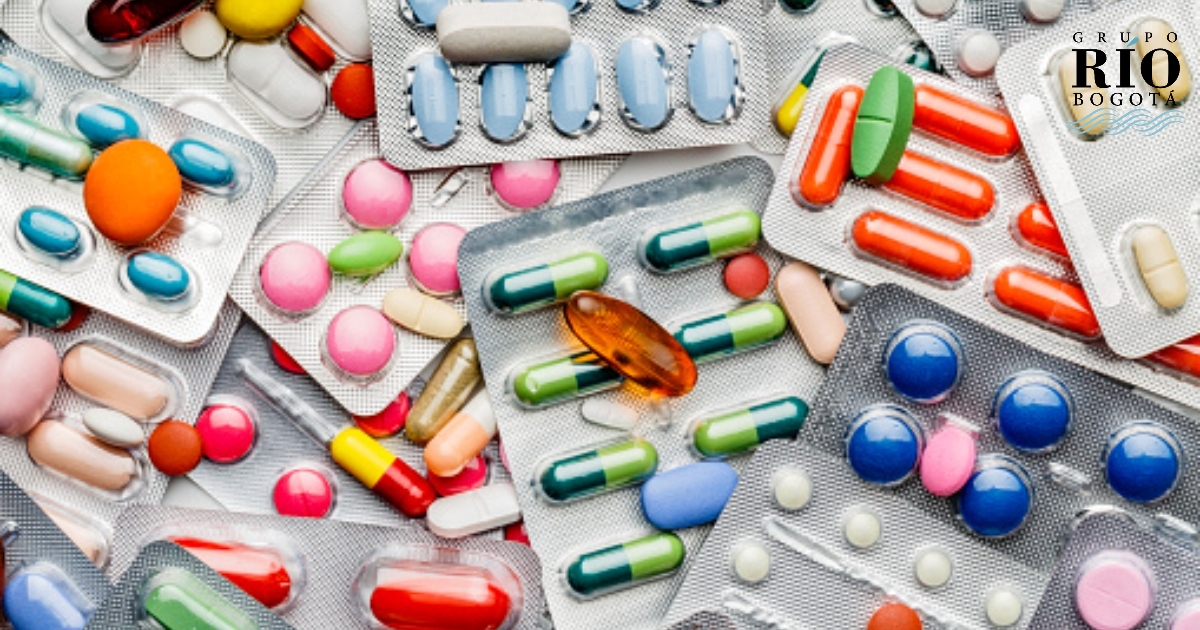 Los medicamentos vencidos, parcialmente consumidos o expuestos a altas temperaturas, tanto de uso humano como veterinario, se consideran residuos peligrosos.