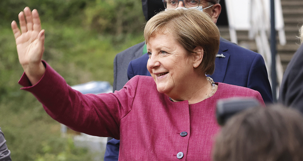  “En política migratoria, ella verdaderamente sentó una señal para el mundo”. 