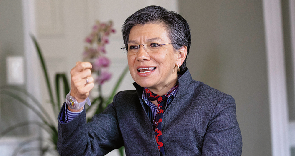 La alcaldesa Claudia López afirma que no permitirá que le cambien las prioridades a Bogotá.