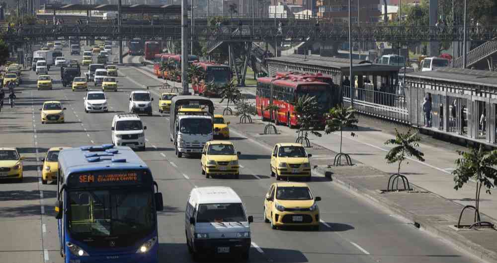 Bogotá ofrece alivios a deudores de multas e impuestos