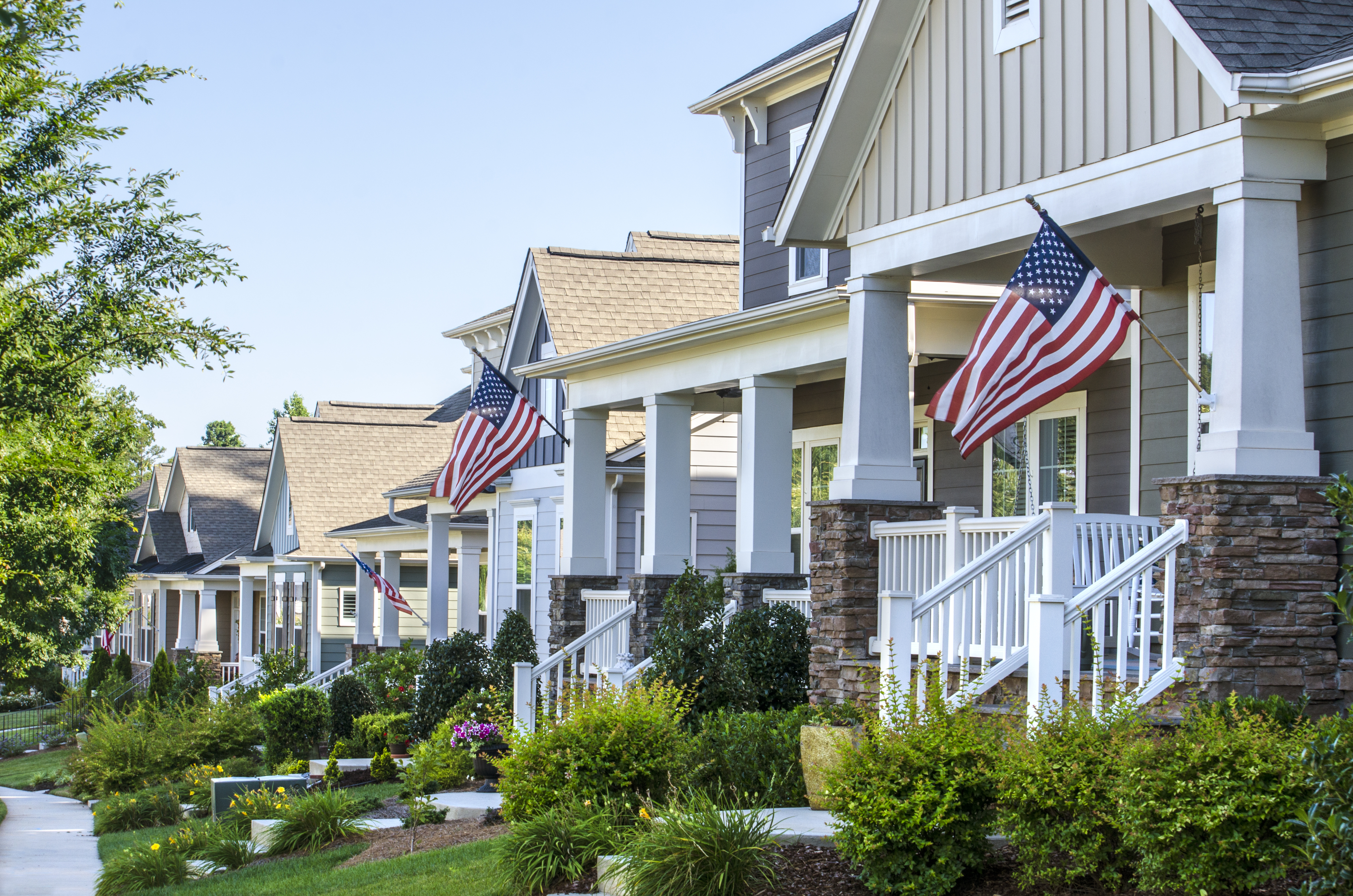 Casas de estilo victoriano de lujo en Carolina del Norte. Foto: Getty Images.