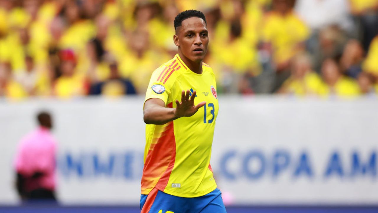 Se burlan de Yerry Mina.