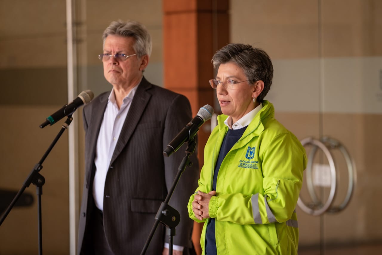 Claudia López  y Leónidas Narváez