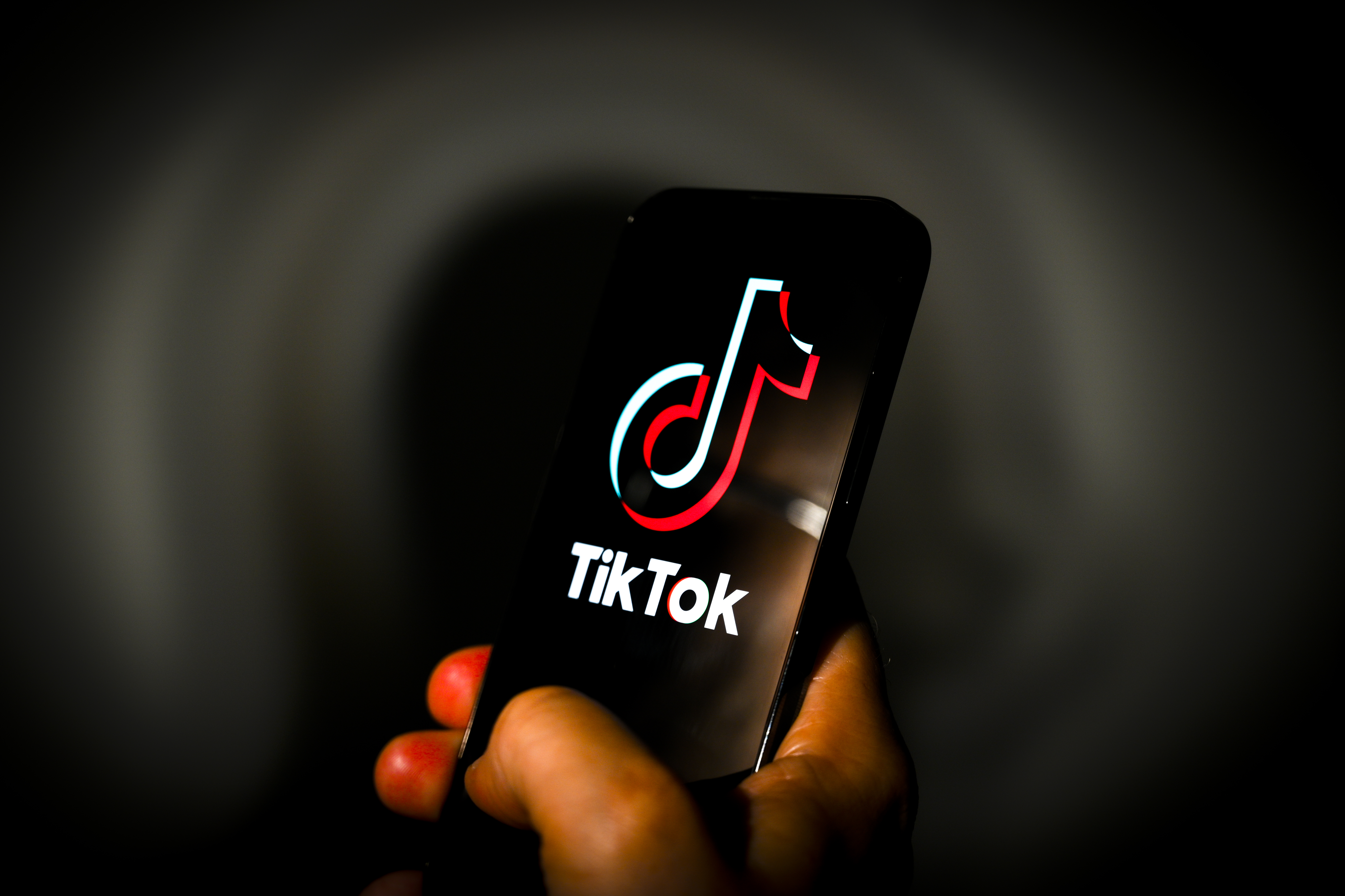 TikTok es una plataforma digital que se popularizó durante la pandemia.