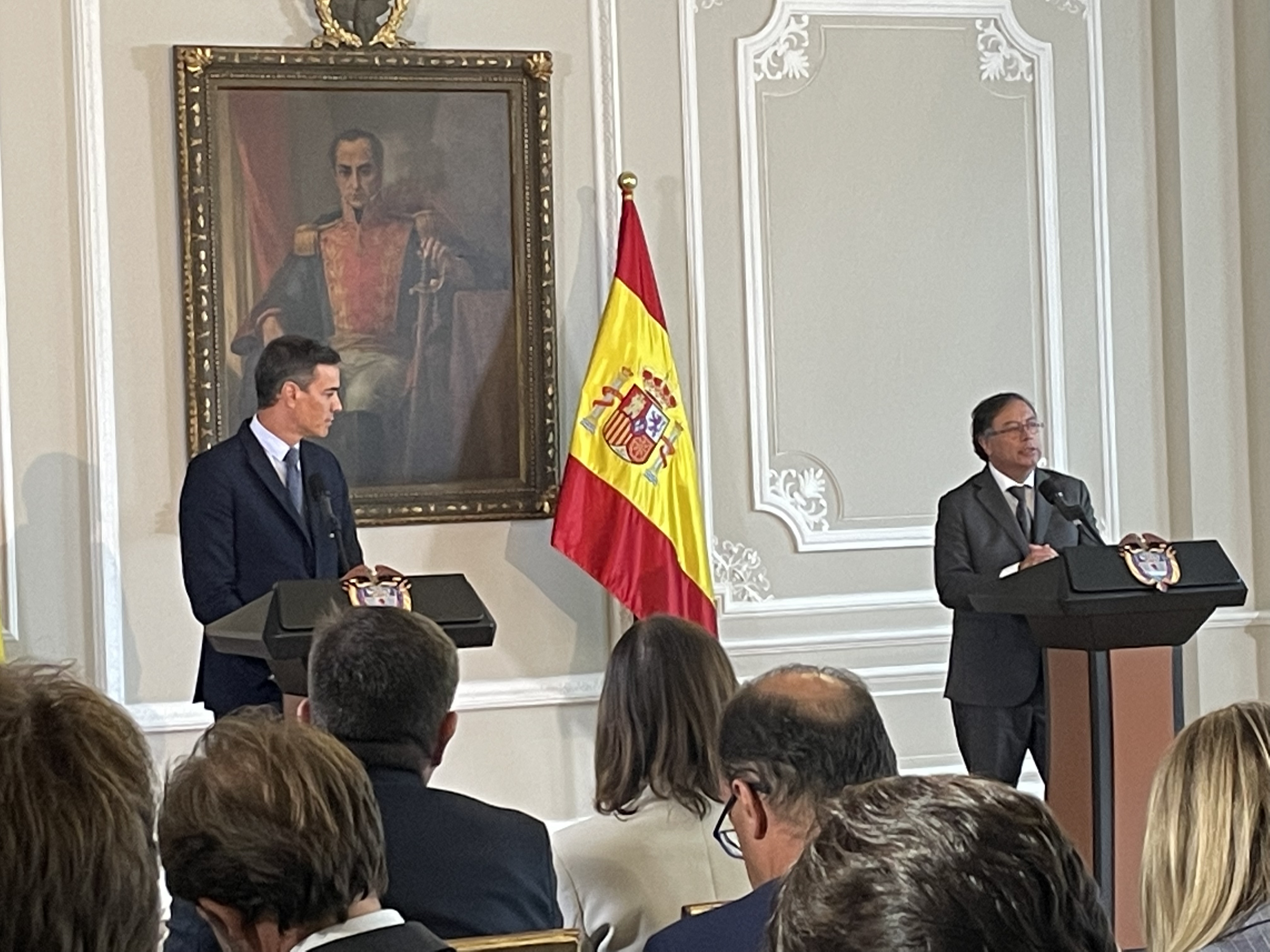 Presidente Gustavo Petro y el mandatario de España Pedro Sánchez