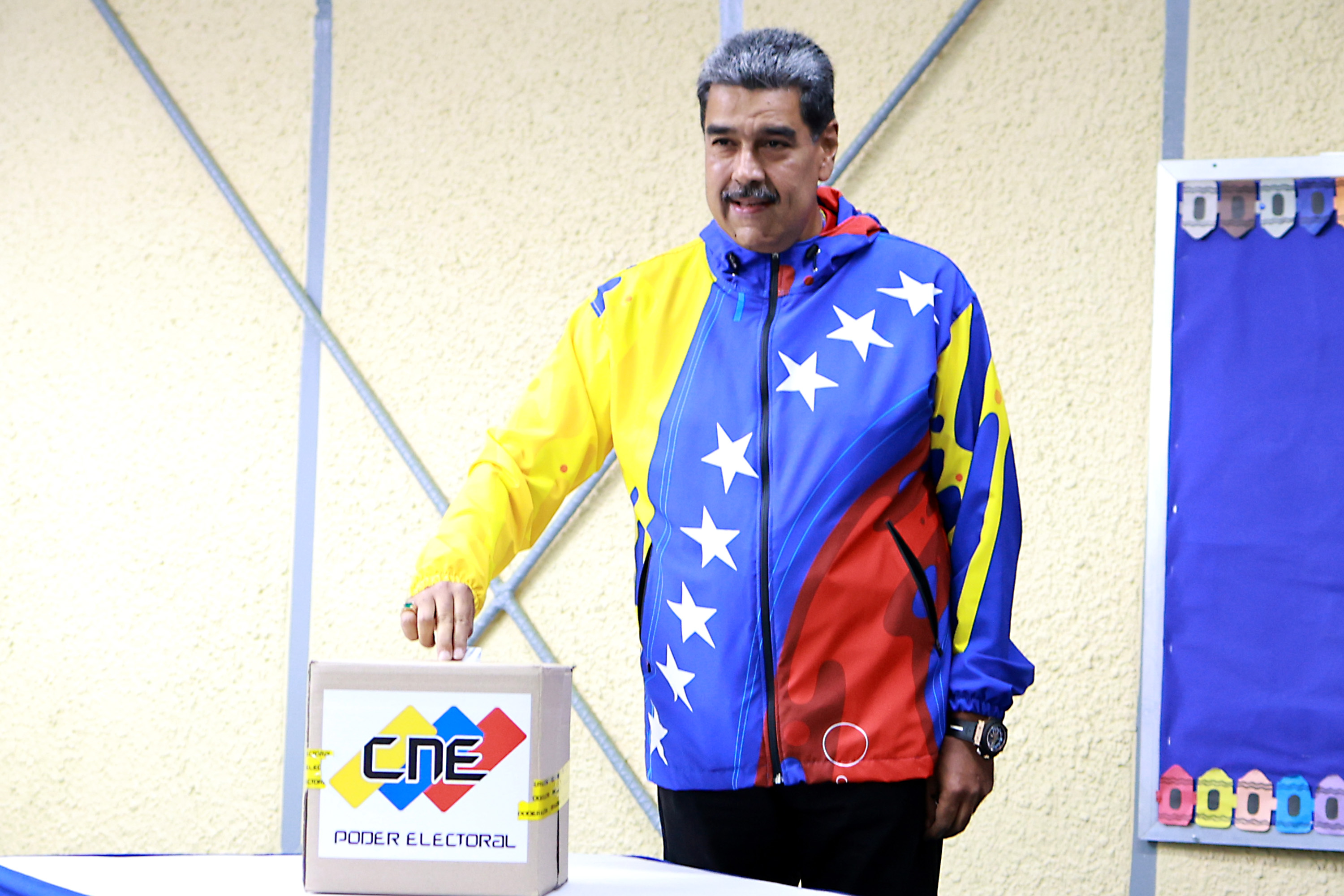 CARACAS, VENEZUELA - JULY 28: Incumbent President of Venezuela Nicolás Maduro casts his vote during the presidential elections on July 28, 2024 in Caracas, Venezuela. Venezuelans go to the polls for the presidential election between Nicolás Maduro, current president, and opposition candidate Edmundo González. (Photo by Jesus Vargas/Getty Images)