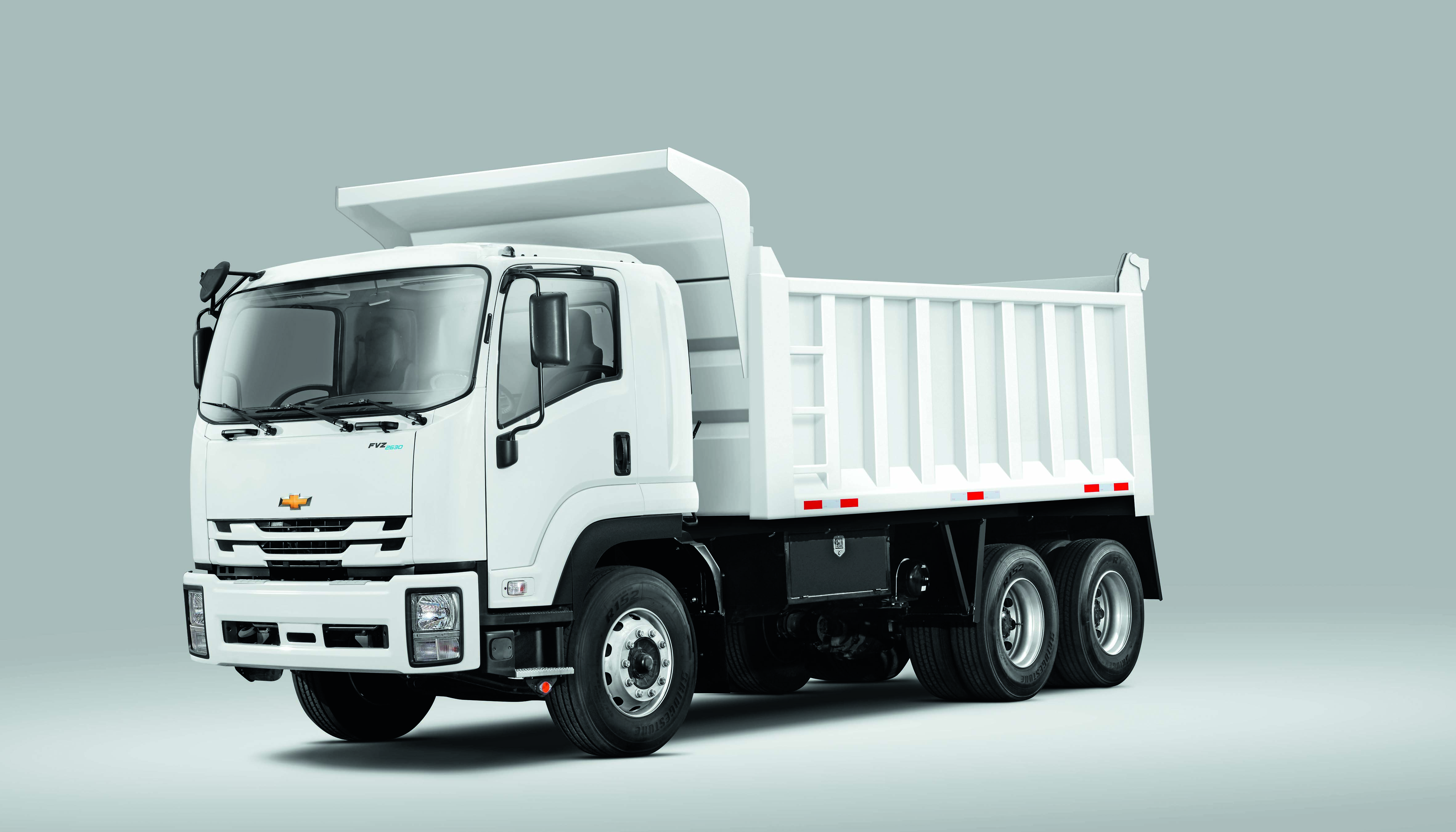 Chevrolet en 2020 fue líder en la industria de camiones y buses, con una participación total del 30,3%.