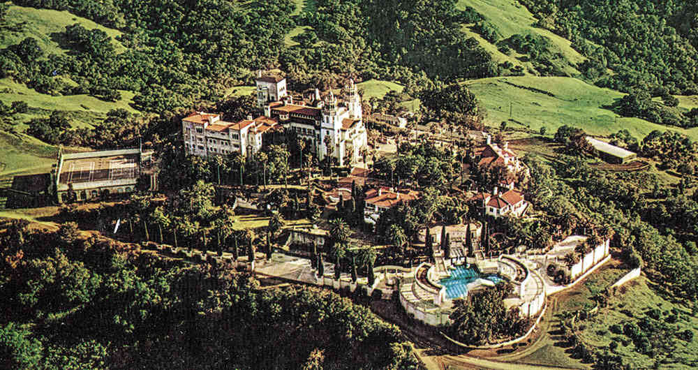 Asi Se Ve Hoy El Castillo Hearst La Opulenta Mansion Del Magnate De Los Medios Que Inspiro Ciudadano Kane