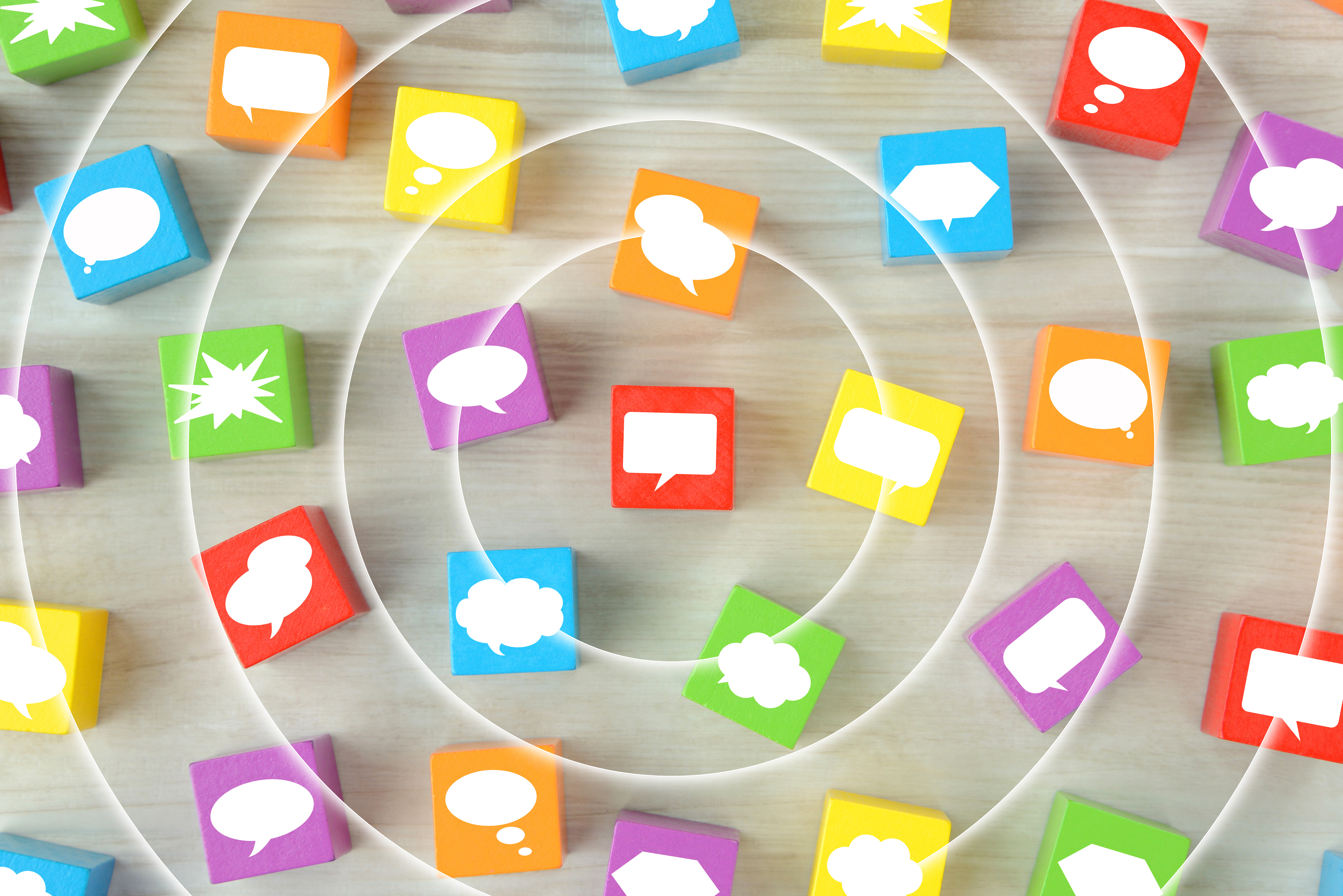 Las tiendas tienen varias opciones de descarga de aplicaciones para aprender a conversar mejor. Getty Images.