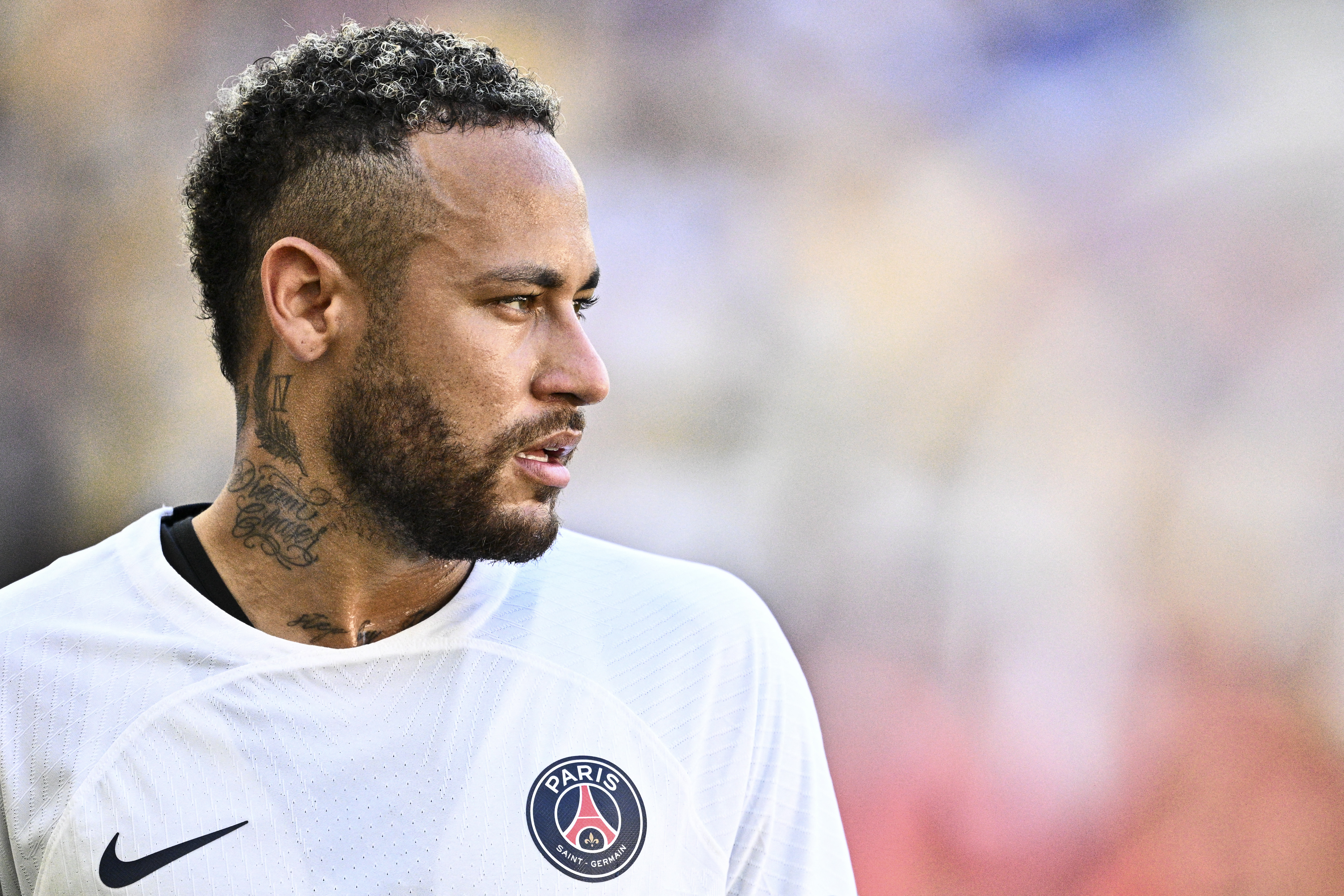 Neymar deja el PSG después de seis años.