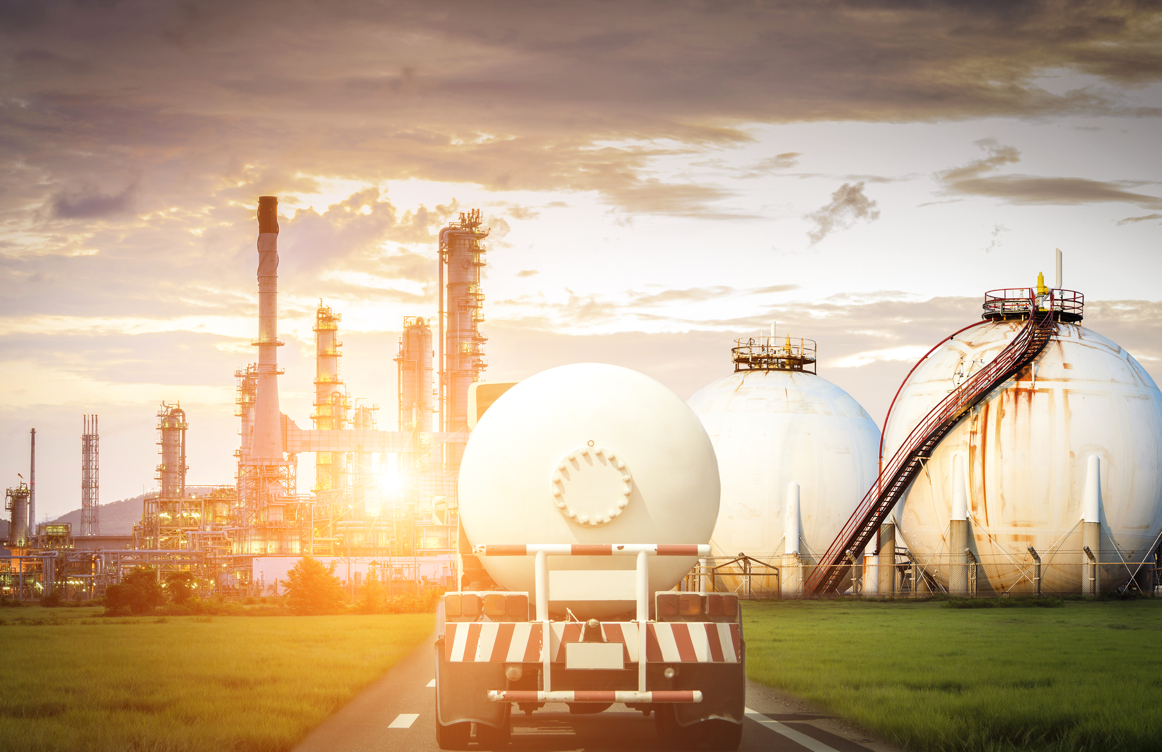 Transporte de petróleo y gas por camión