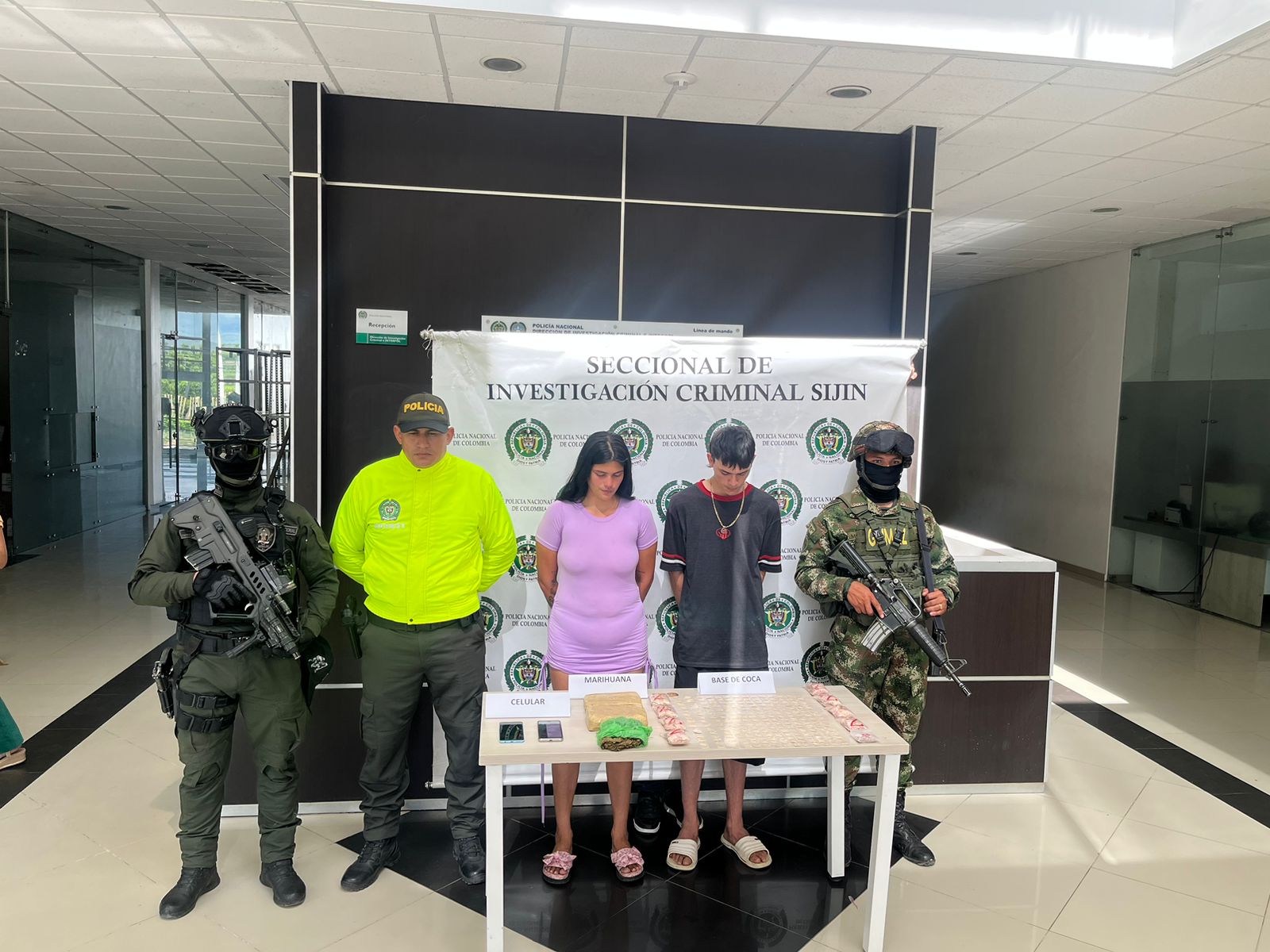 Estos son otros de los capturados.