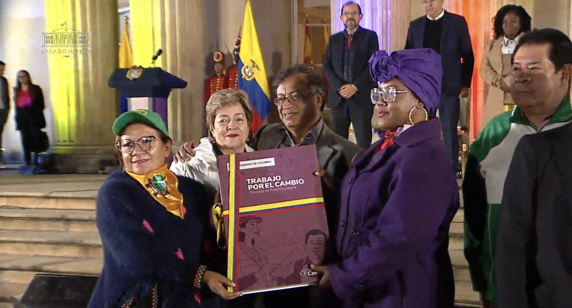 Presidente Gustavo Petro radicó la reforma laboral
