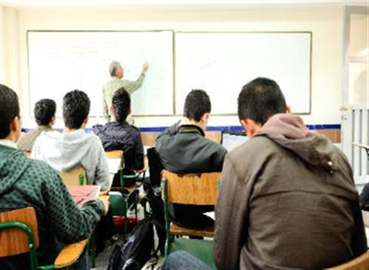 Un editorial del Emisor destacó la urgencia con la que se debe invertir en el capital humano si se quiere garantizar un crecimiento sostenible de la economía.