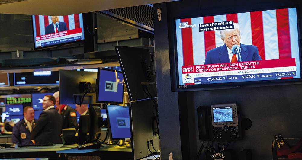 Las bolsas vivieron una jornada de espanto. El Índice Dow Jones se desvalorizó 5,50 por ciento, el Nasdaq perdió 5,82 por ciento y S&P 500 retrocedió 5,97 por ciento. 