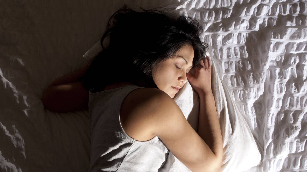 Científicos hallan el secreto para dormir bien a la noche