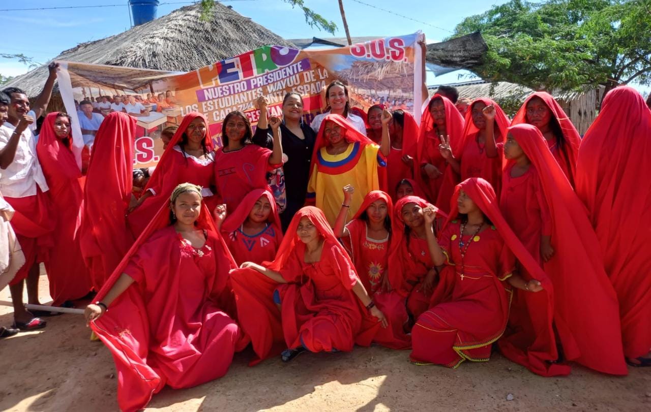 Ministra de salud visitó a las comunidades indígenas de La Guajira y llevó planteamientos para el sistema de salud.