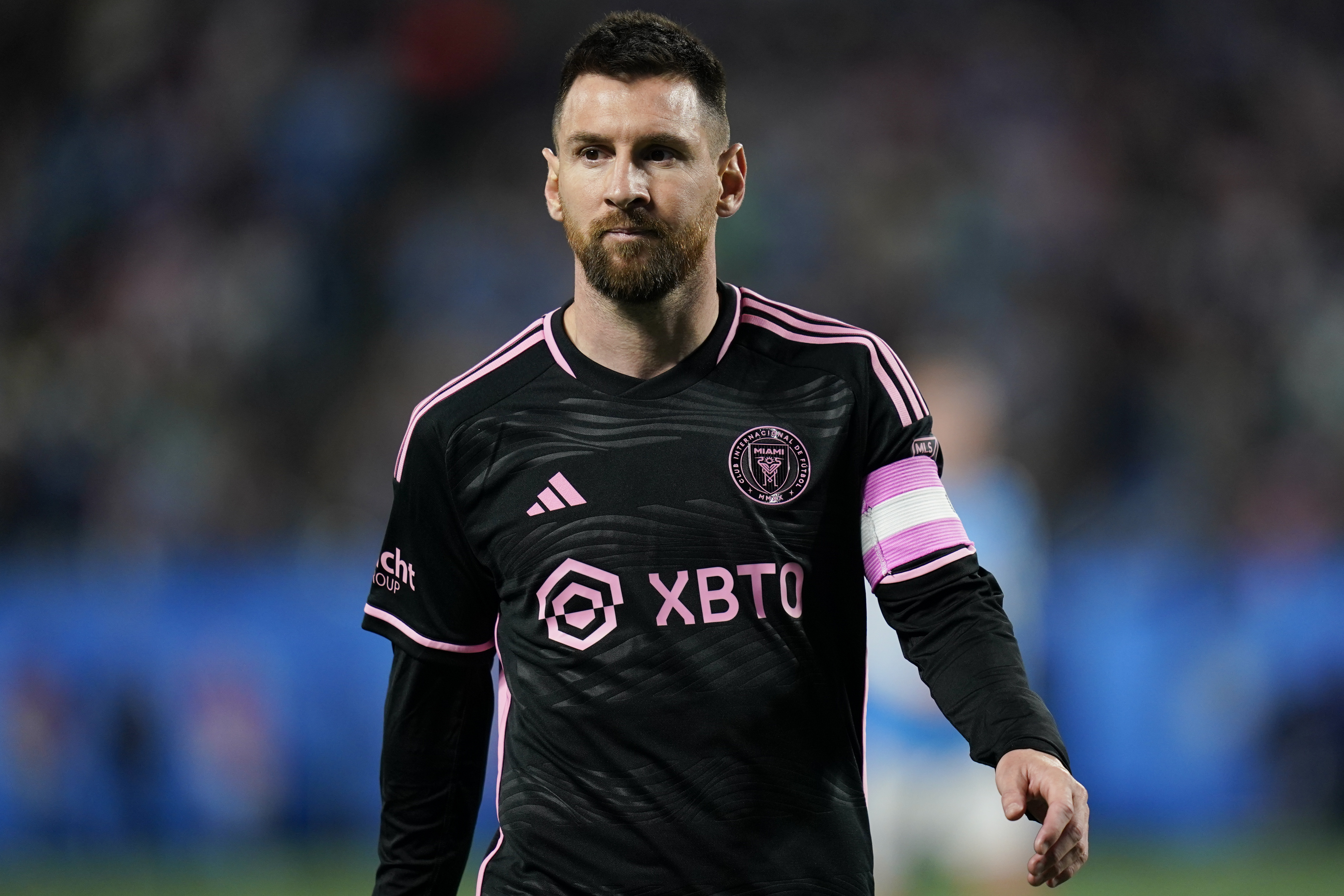 El argentino Lionel Messi, delantero del Inter Miami, durante el partido de la MLS ante Charlotte, el sábado 21 de octubre de 2023. (AP Foto/Erik Verduzco)