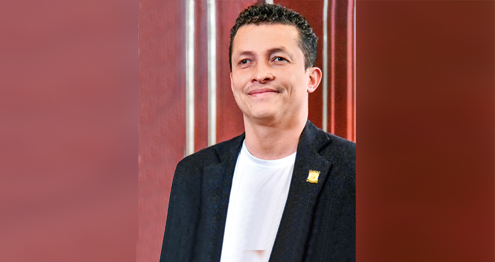 Alejandro Toro Representante 