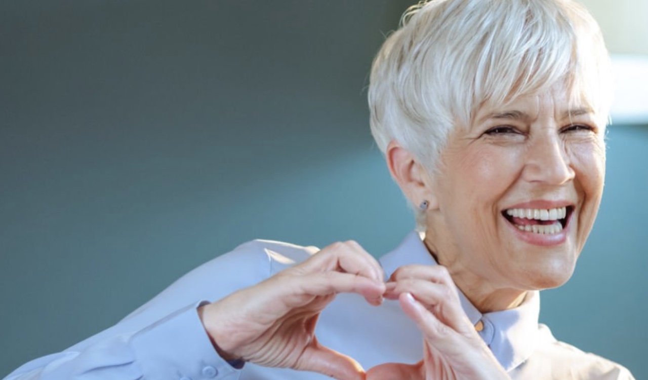 Según el Ministerio de Salud de Colombia, una mujer se considera "vieja" a los 60 años