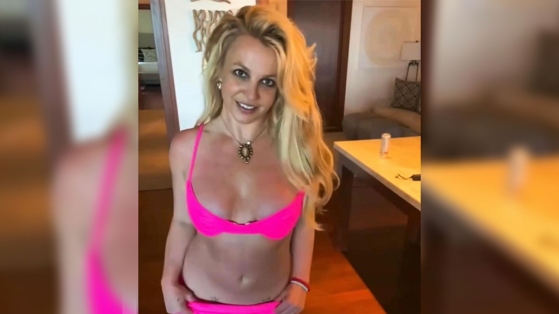 Britney Spears se desnuda en redes sociales, otra vez