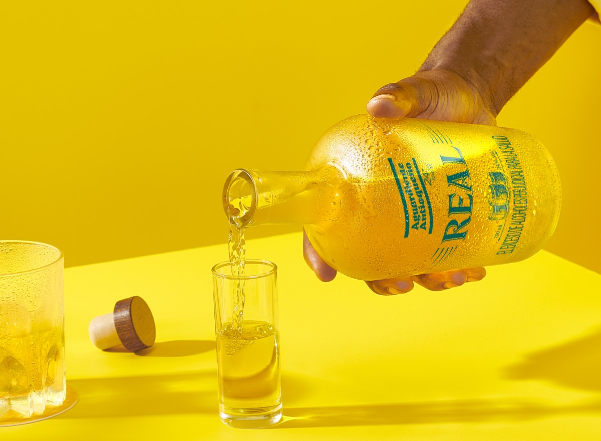 SIC ordena retirar del mercado el aguardiente real amarillo