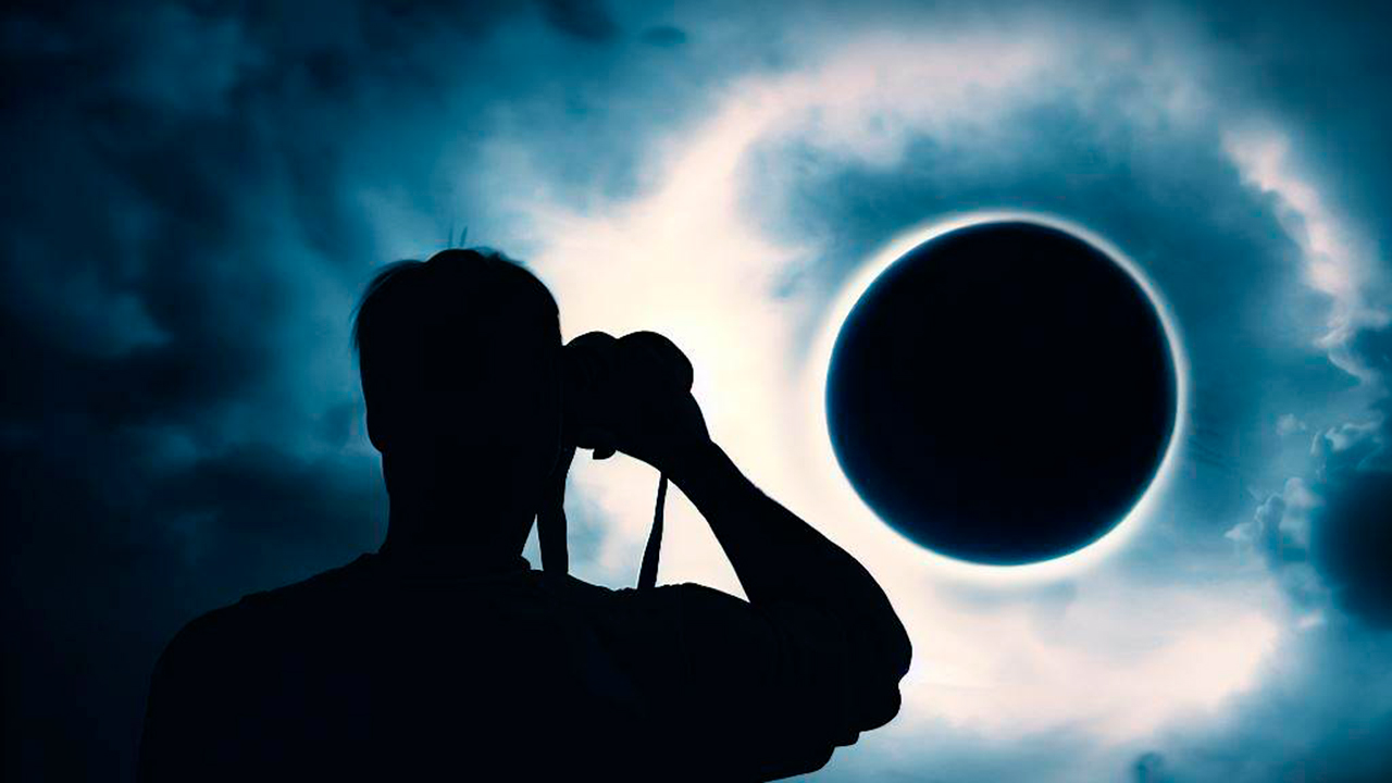 Se deben tomar medidas de seguridad para observar un eclipse de Sol.