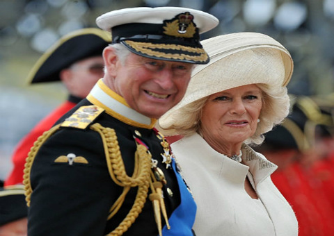 Carlos de Gales y su esposa Camilla Parker.