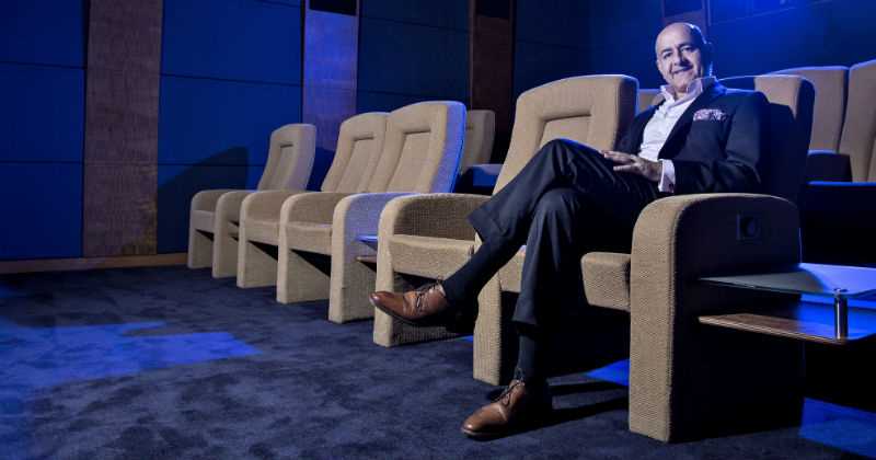 Cine Colombia había recibido en arrendamiento de Construcciones Planificadas el local donde esta empresa de exhibición de cine construyó el Multiplex.