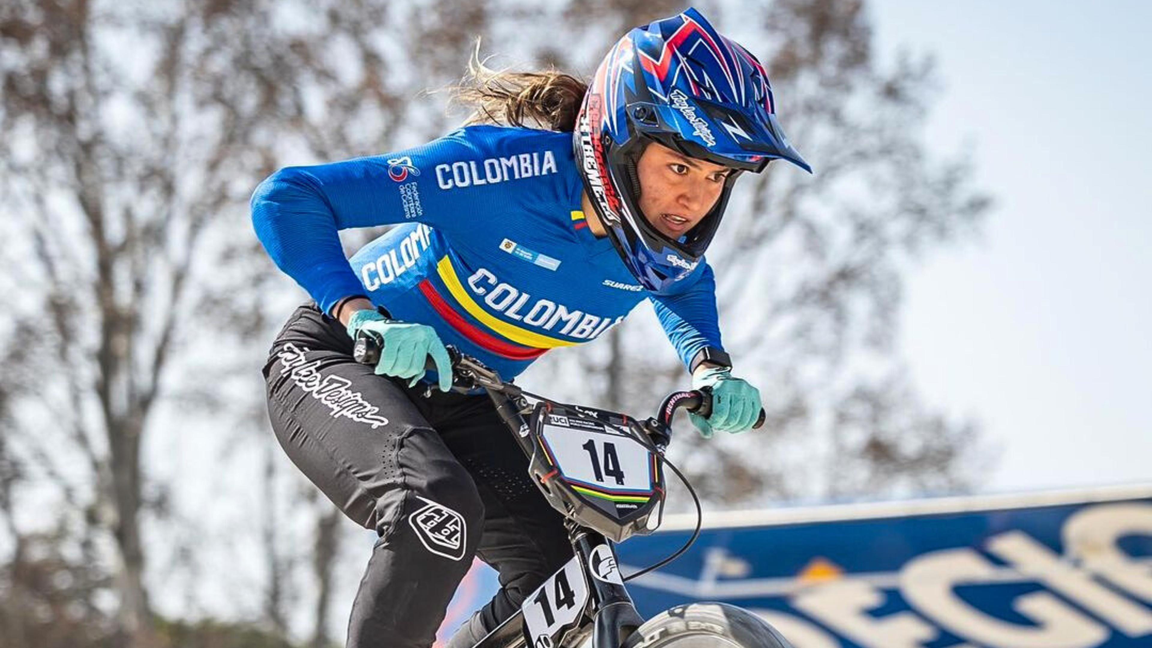 Gabriela Bolle de 23 años es la gran candidata a representar a Colombia en la categoría de damas en BMX, junto a Mariana Pajón.