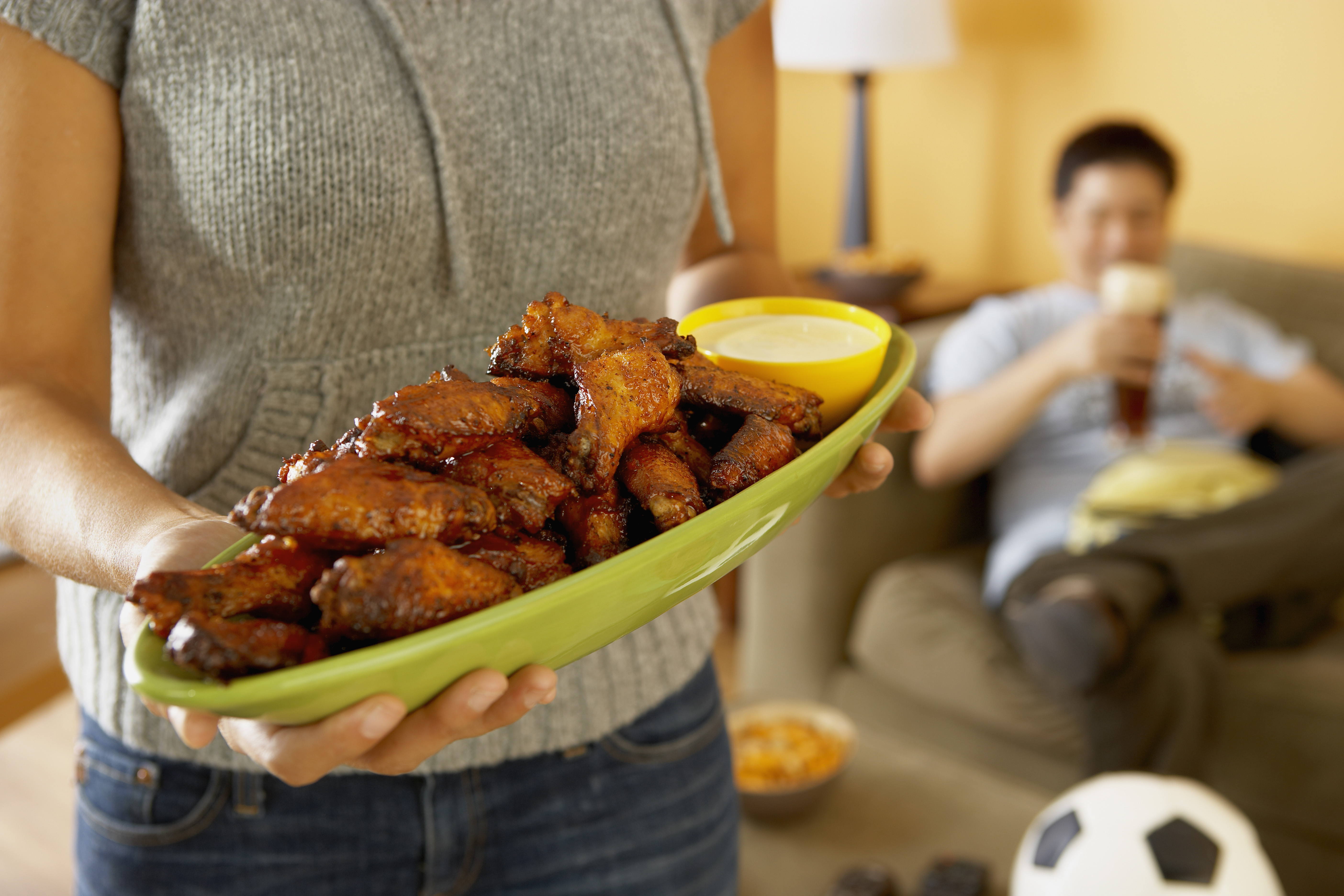 Cliente demanda a Buffalo Wild Wings, en Estados Unidos, por recibir  nuggets de pollo en vez de alitas