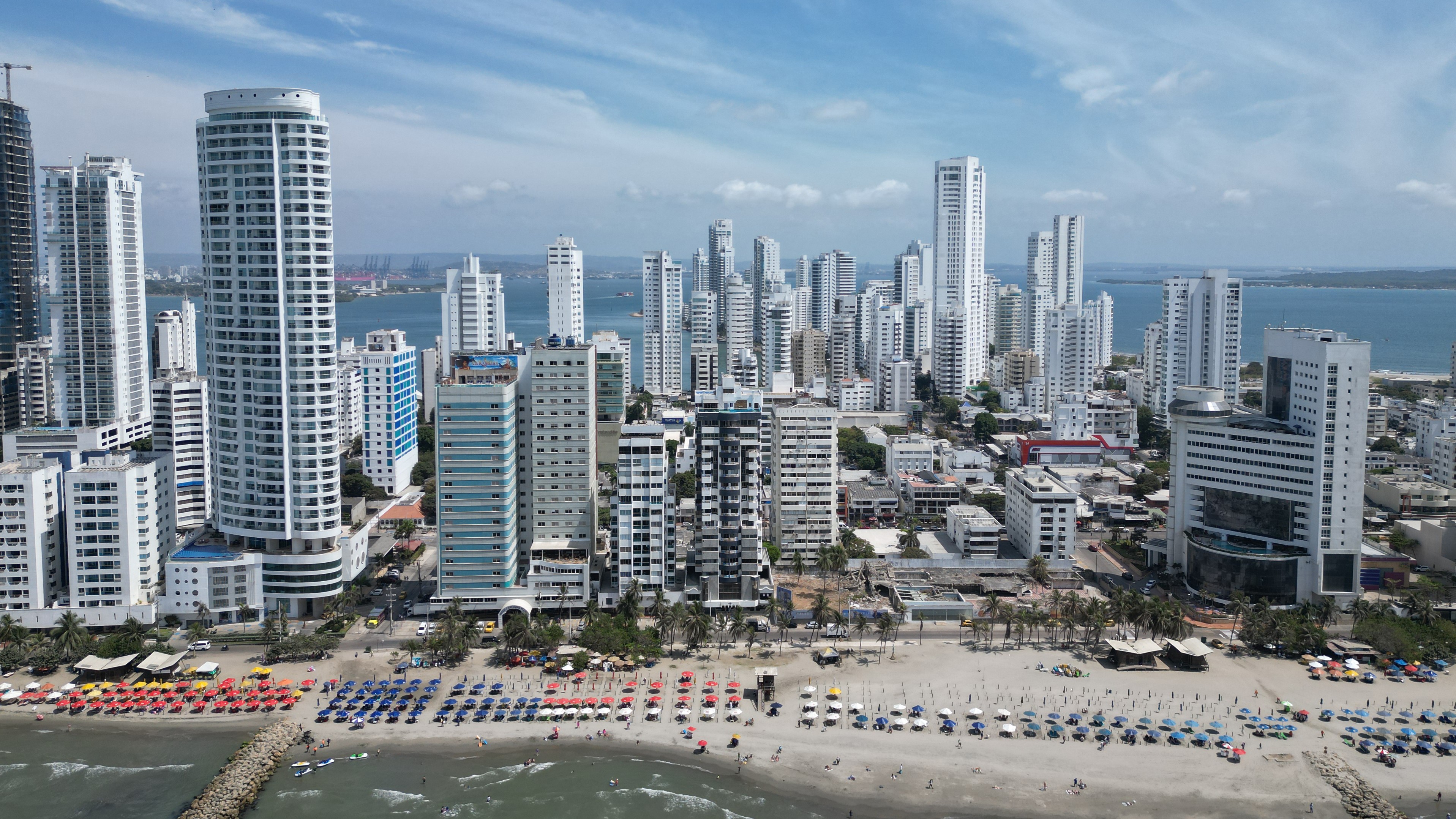 Más de 19 mil millones de pesos serán invertidos en programas de saneamiento ambiental para la Bahía de Cartagena y demás cuerpos de agua.