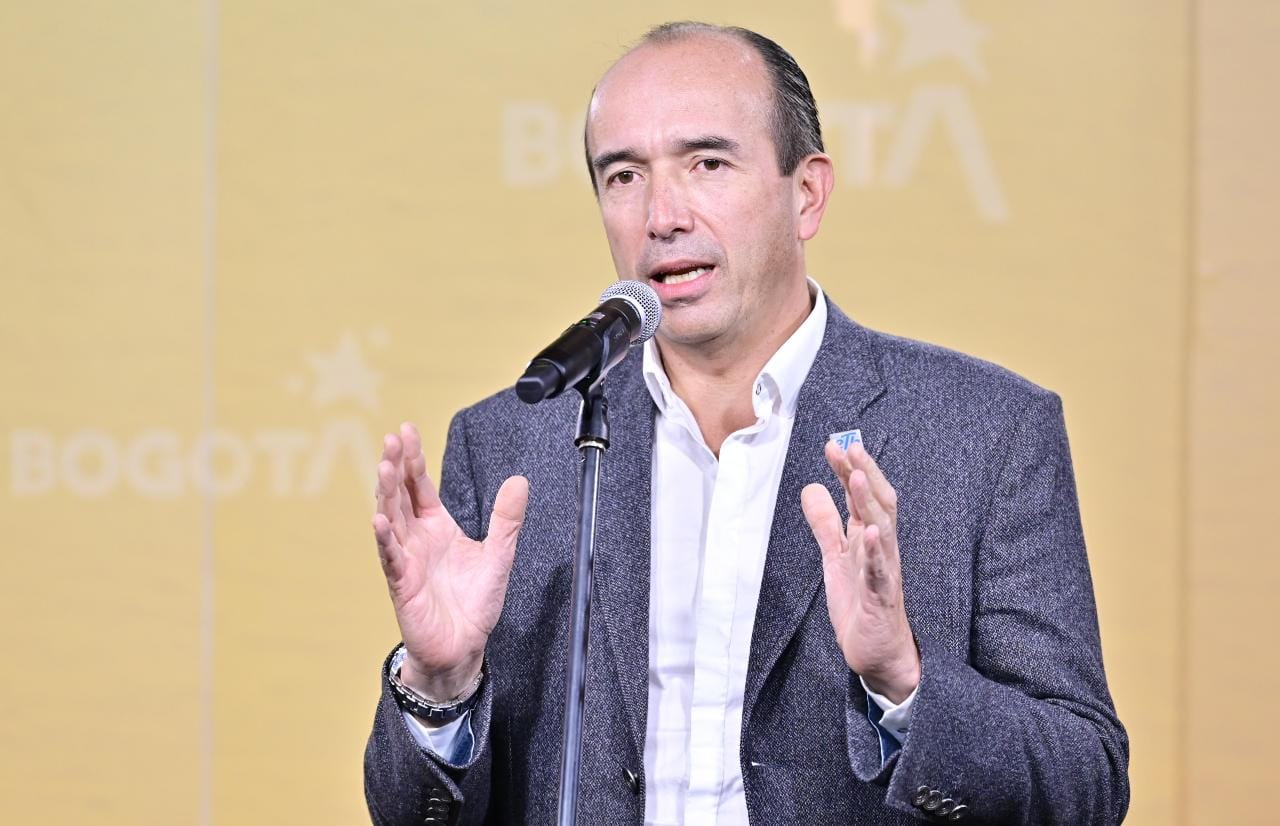 Presidente de ETB Sergio González.