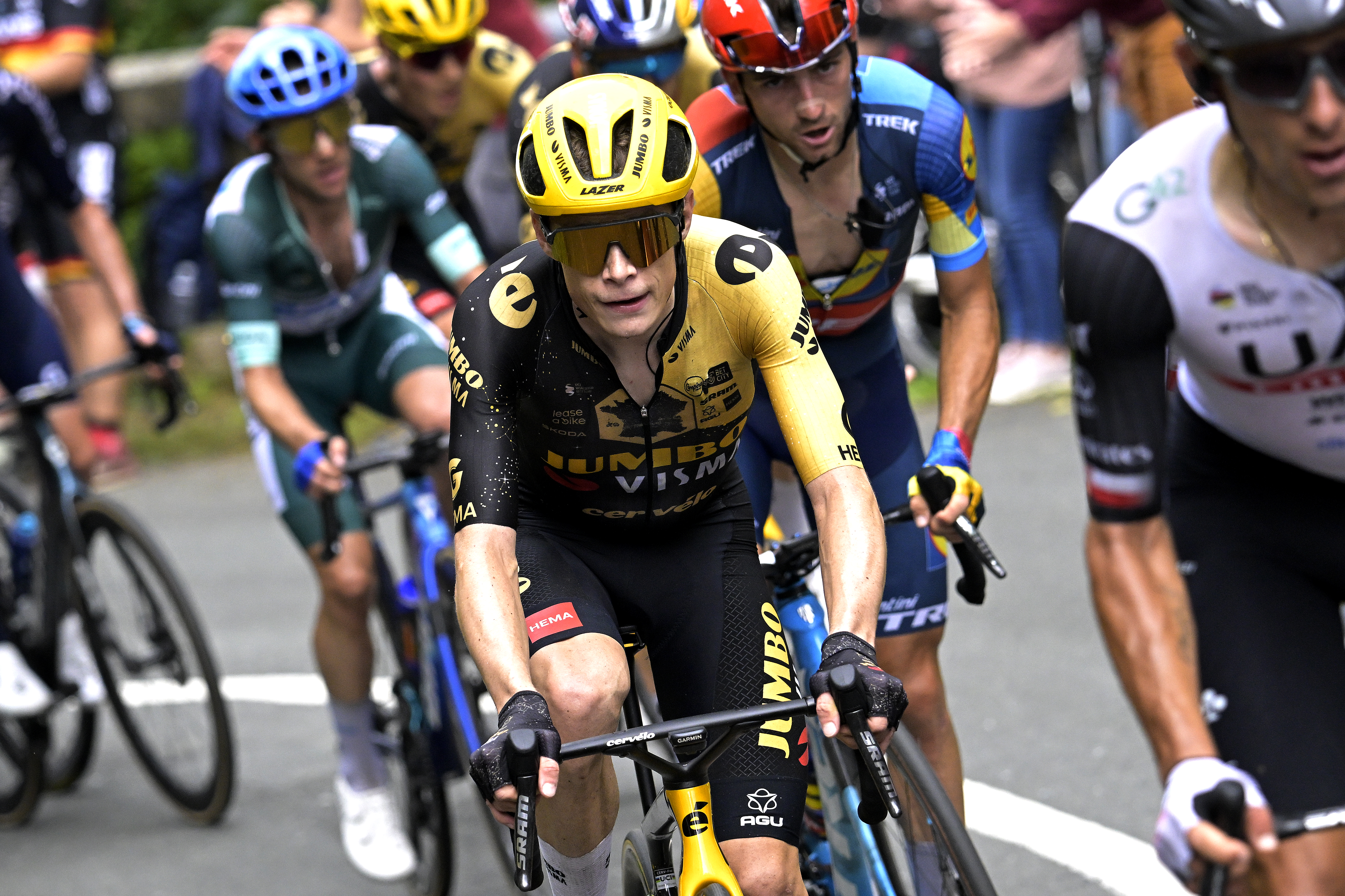 Jonas Vingegaard se sube al segundo lugar de la clasificación general