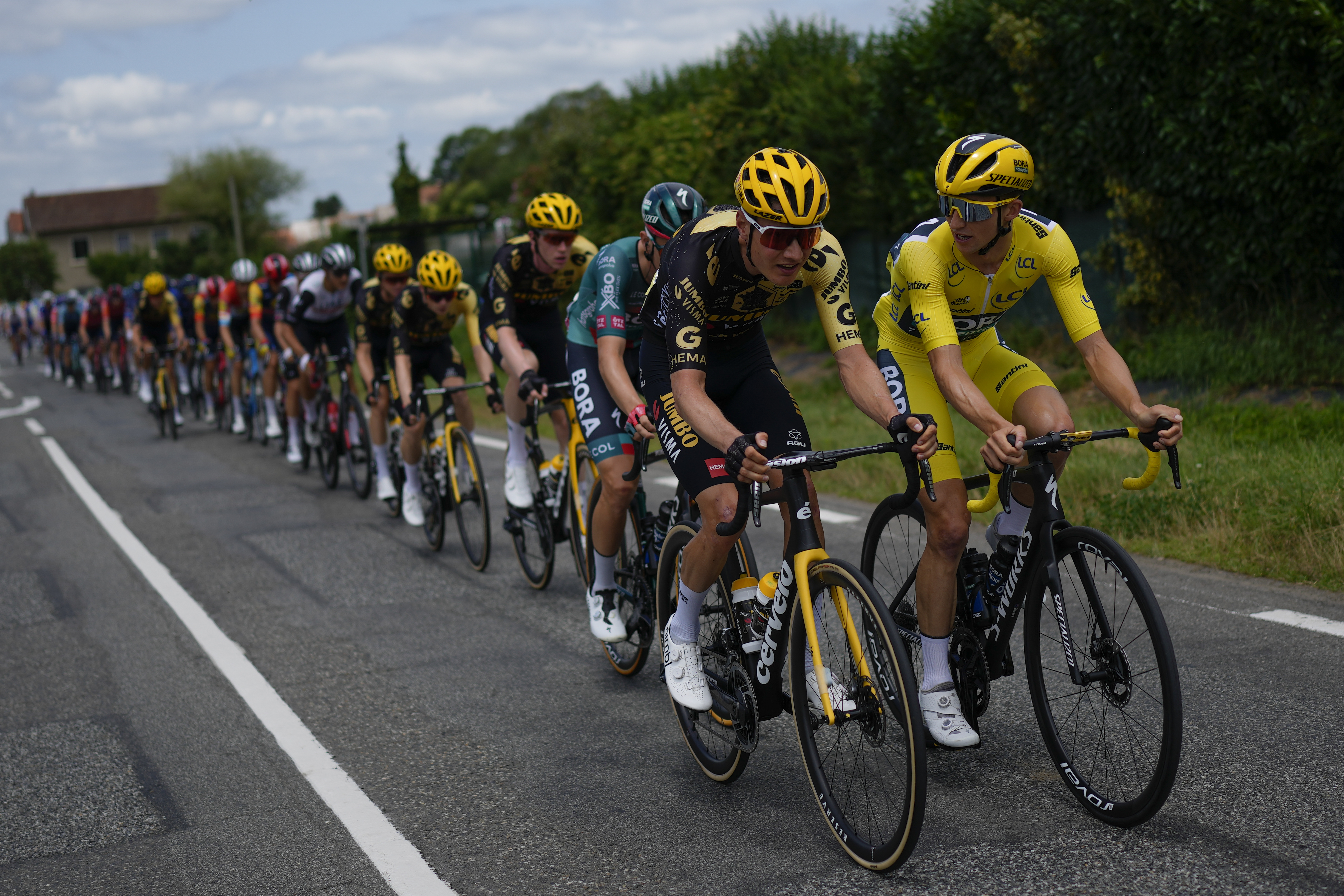 Concorrendo com o campeão brasileiro, ciclista patense conquista 1º lugar  no JEMG 2023