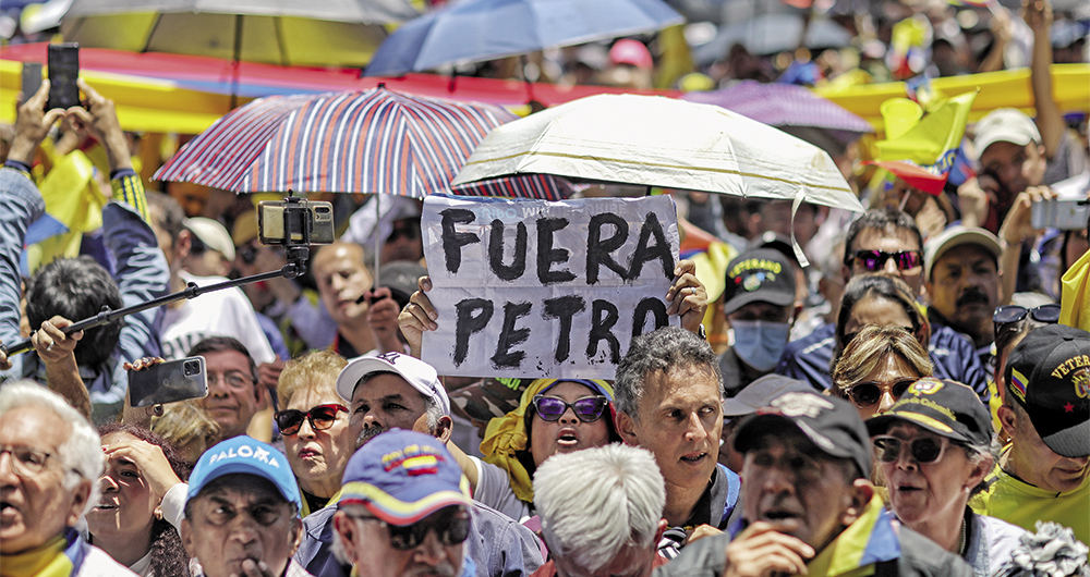 La oposición ha capitalizado en las calles  los errores de Petro. El pasado 6 de marzo, miles de ciudadanos salieron a protestar.