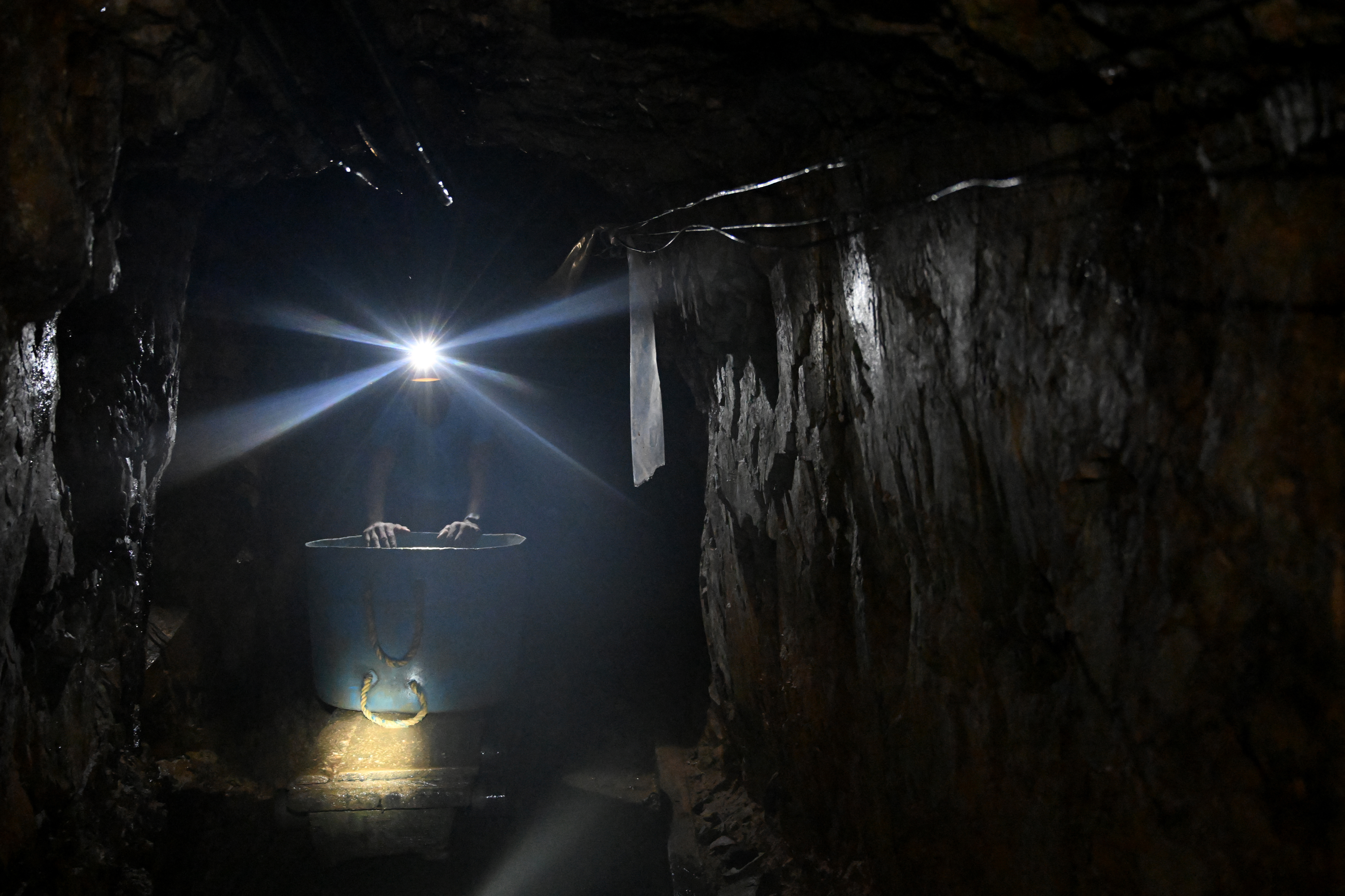 Morales en el sur de Bolívar (Photo by Raul ARBOLEDA / AFP)