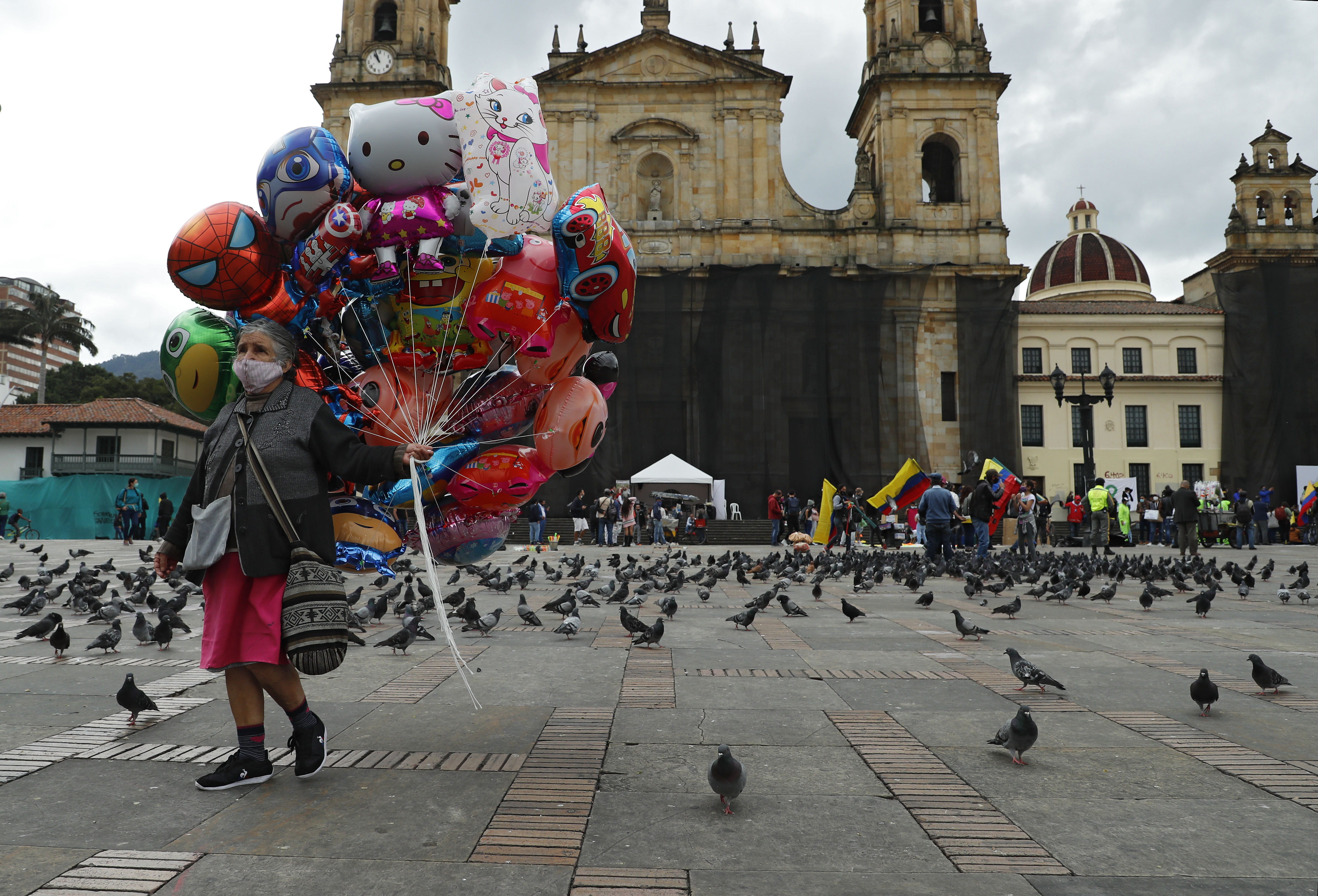 Vendedores ambulantes en el centro de Bogotá