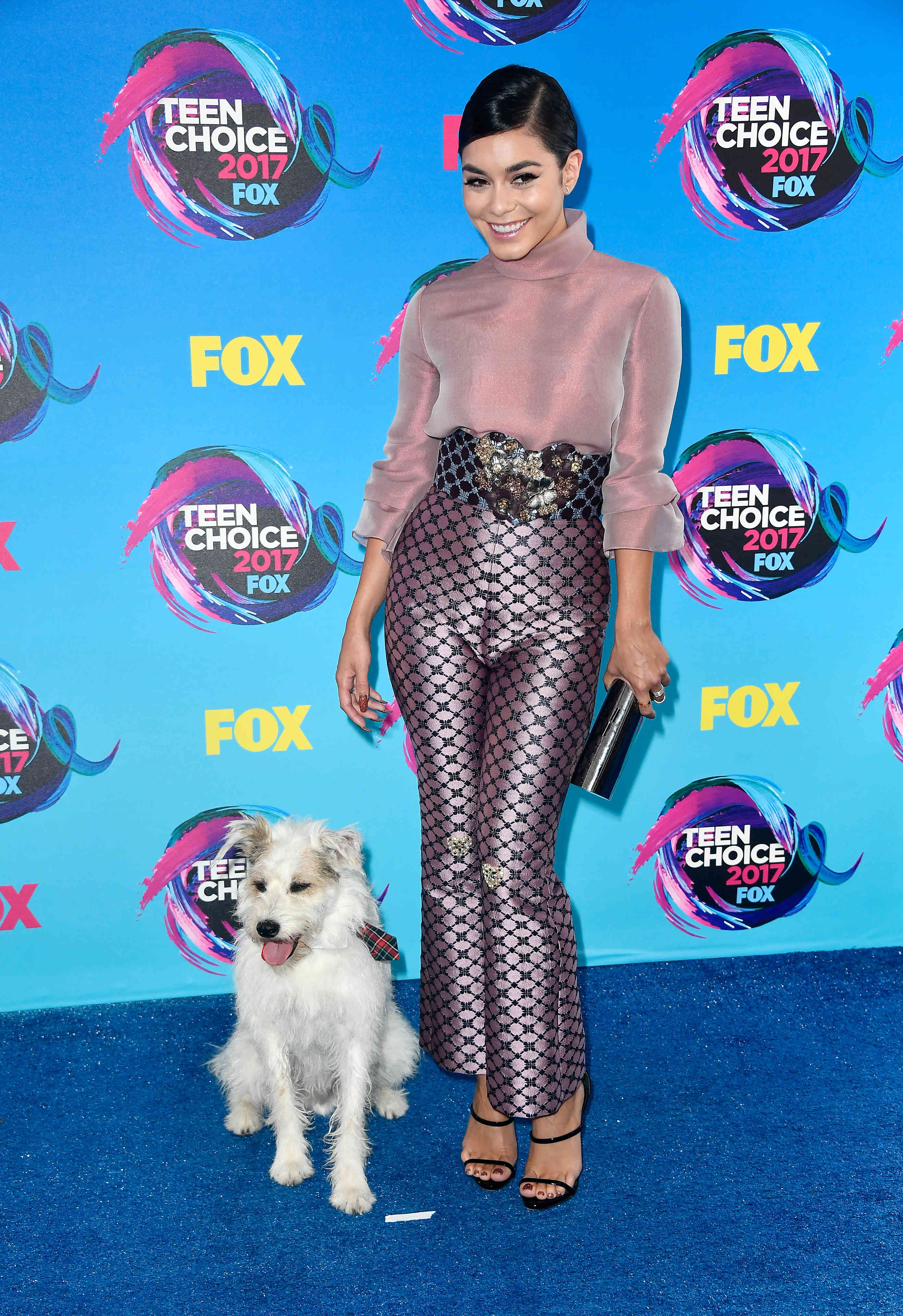 Happy the dog en los Teen Choice Awards