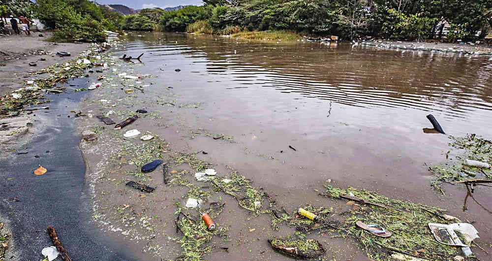 Santa Marta, sin agua potable