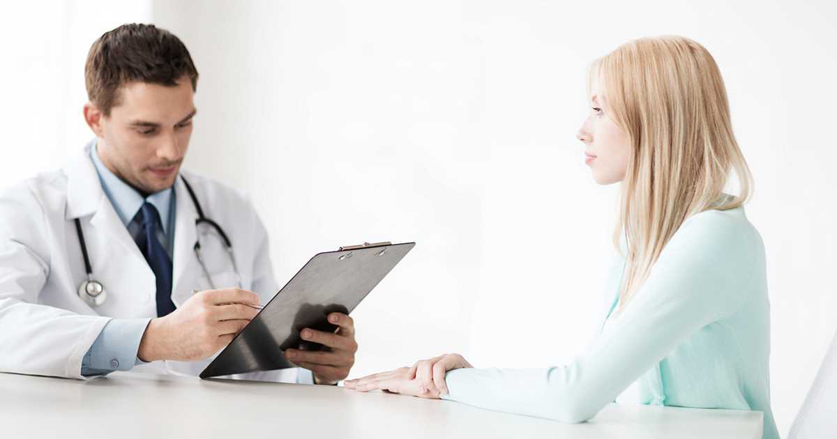 mentiras más comunes que las mujeres le decimos al médico - Fucsia