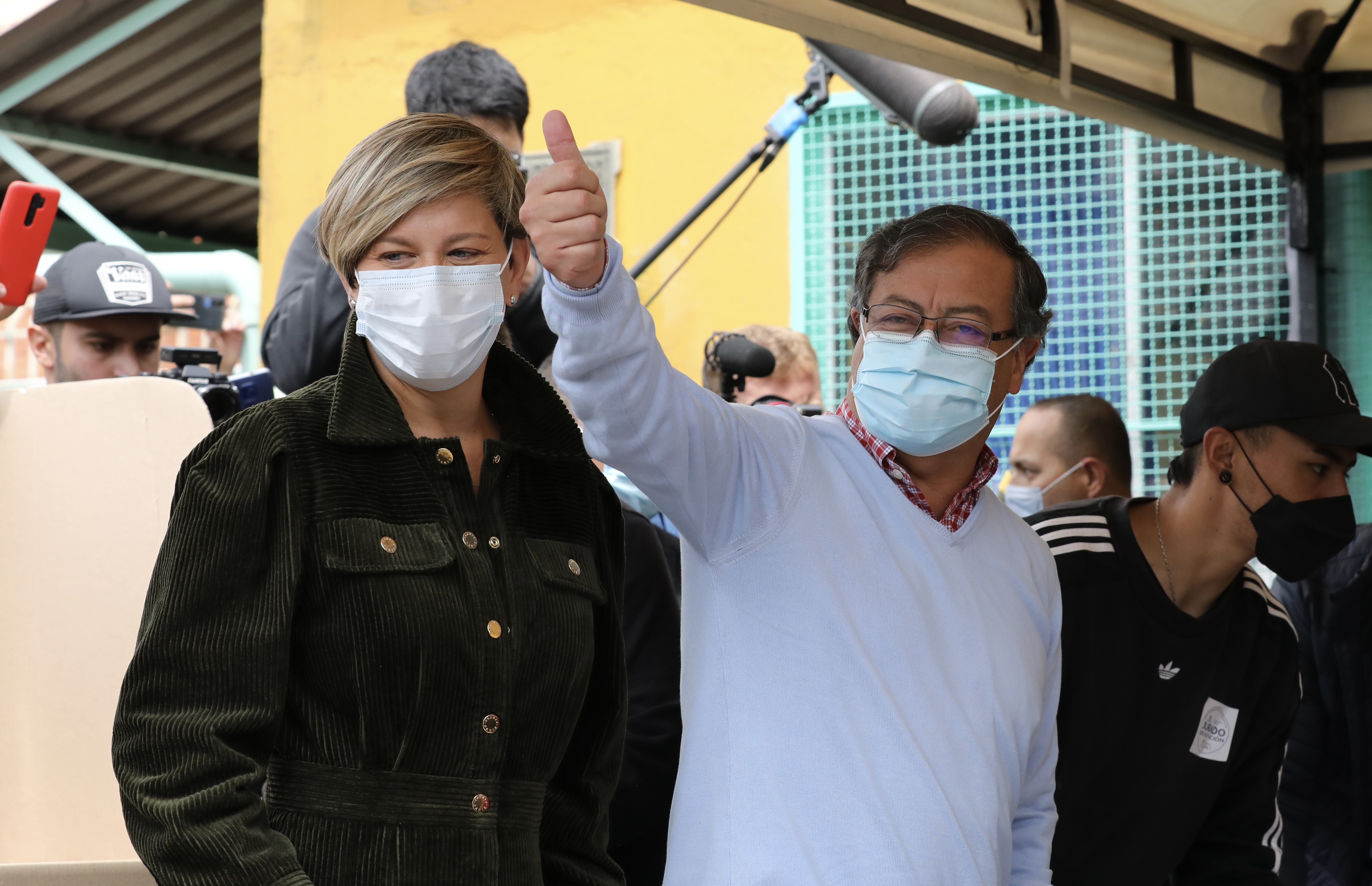 Voto Gustavo Petro , vota elecciones