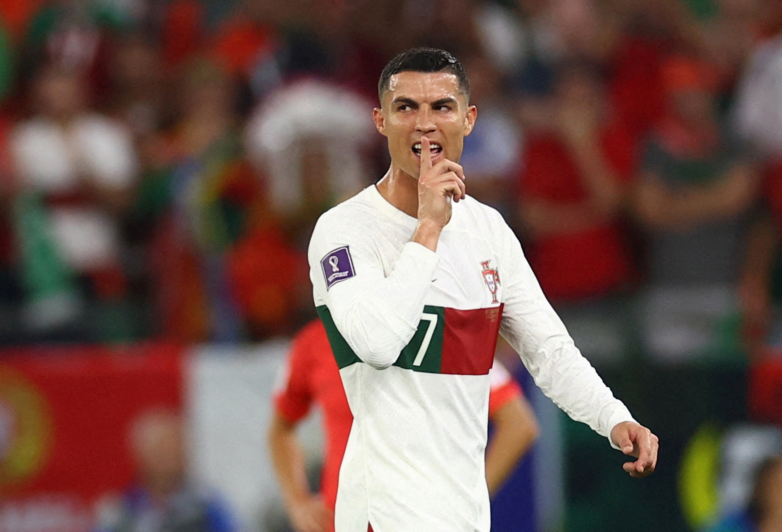 La razón por la que Cristiano Ronaldo evita hablar de su padre, un soldado  que combatió en Angola y murió por abusar del alcohol