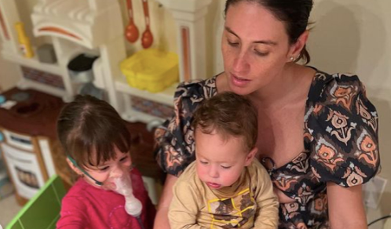 La ex reina dejó ver su belleza natural