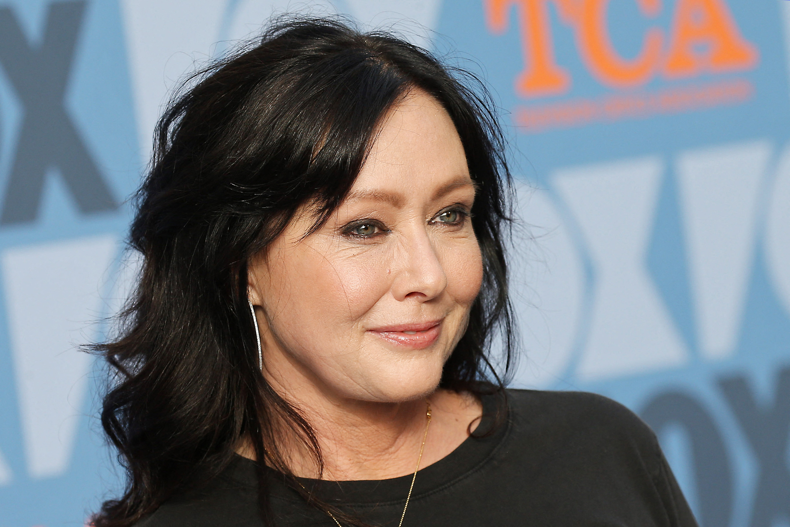 (ARCHIVOS) La actriz estadounidense Shannen Doherty asiste a la fiesta All-Star FOX Summer TCA 2019 en Fox Studios en Los Ángeles el 7 de agosto de 2019.