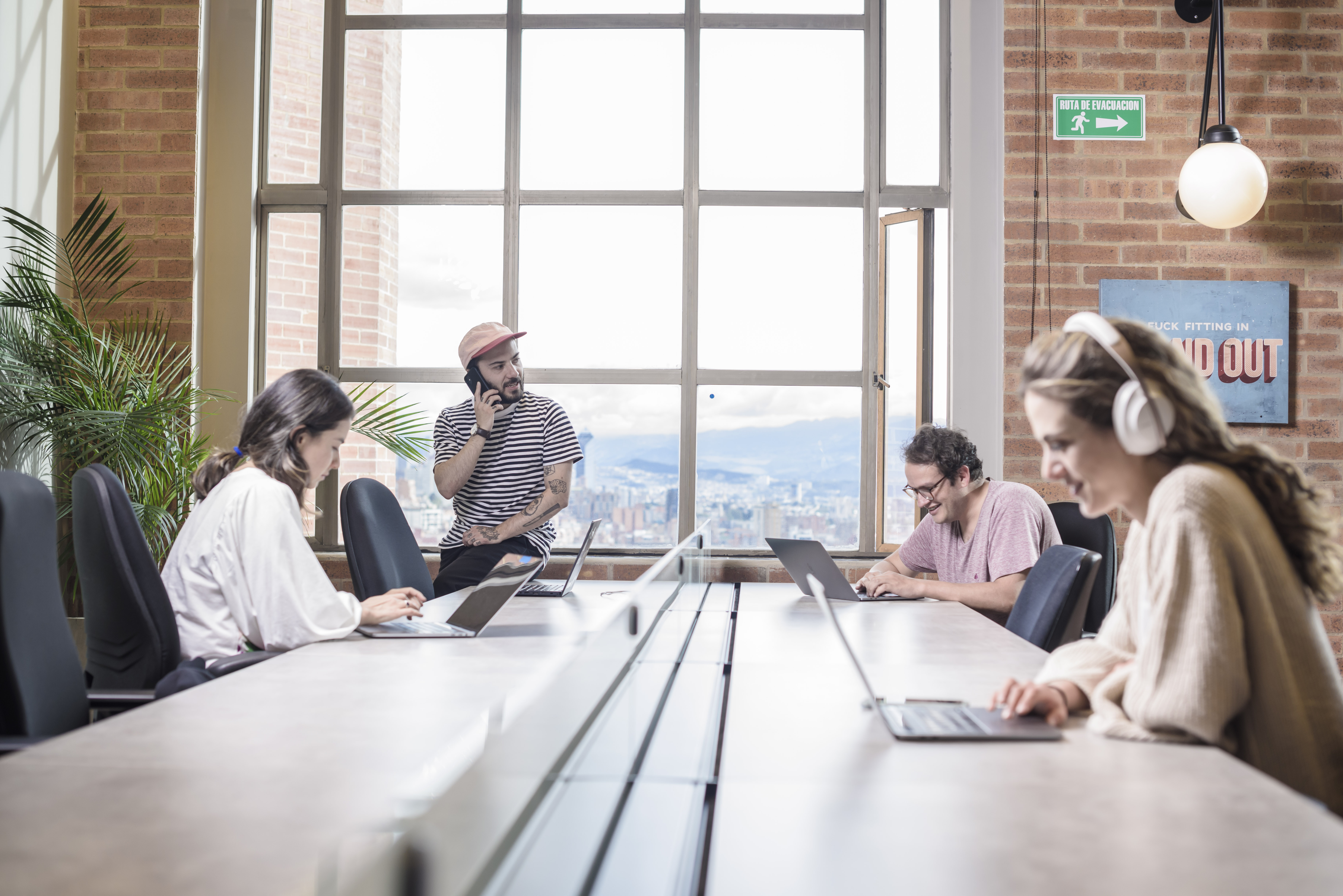 El pasado 10 de junio, la Superintendencia Financiera de Colombia le otorgó a Lulo Bank el certificado de operaciones a este banco digital, lo que lo convirtió en el primero de su tipo  formalmente constituido en el país.
