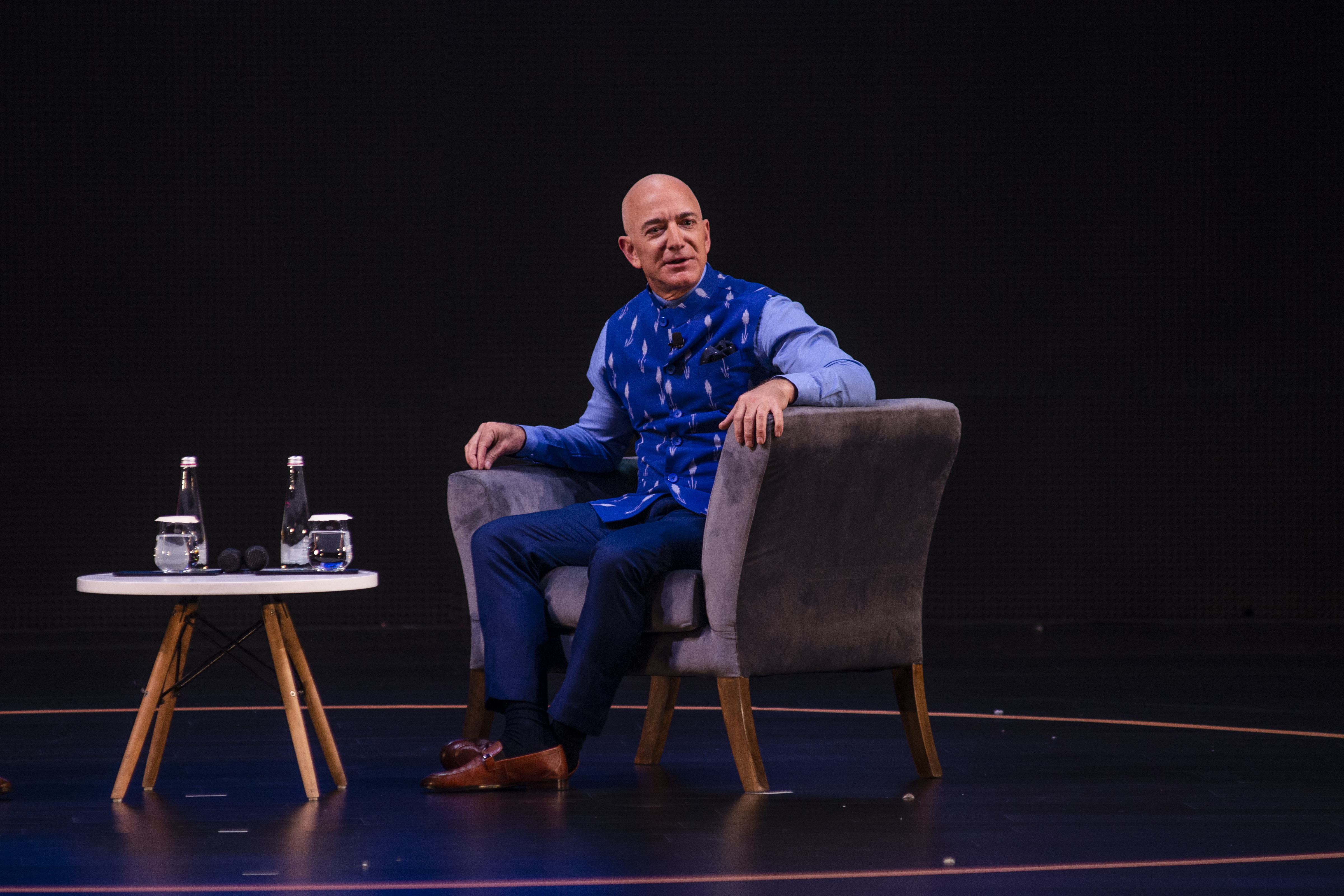 La competencia del magnate francés Bernard Arnault con Jeff Bezos por ser la persona más rica del mundo