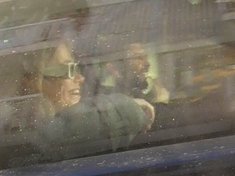 Clara Chía se vio sonriente tras su paso por el hospital.